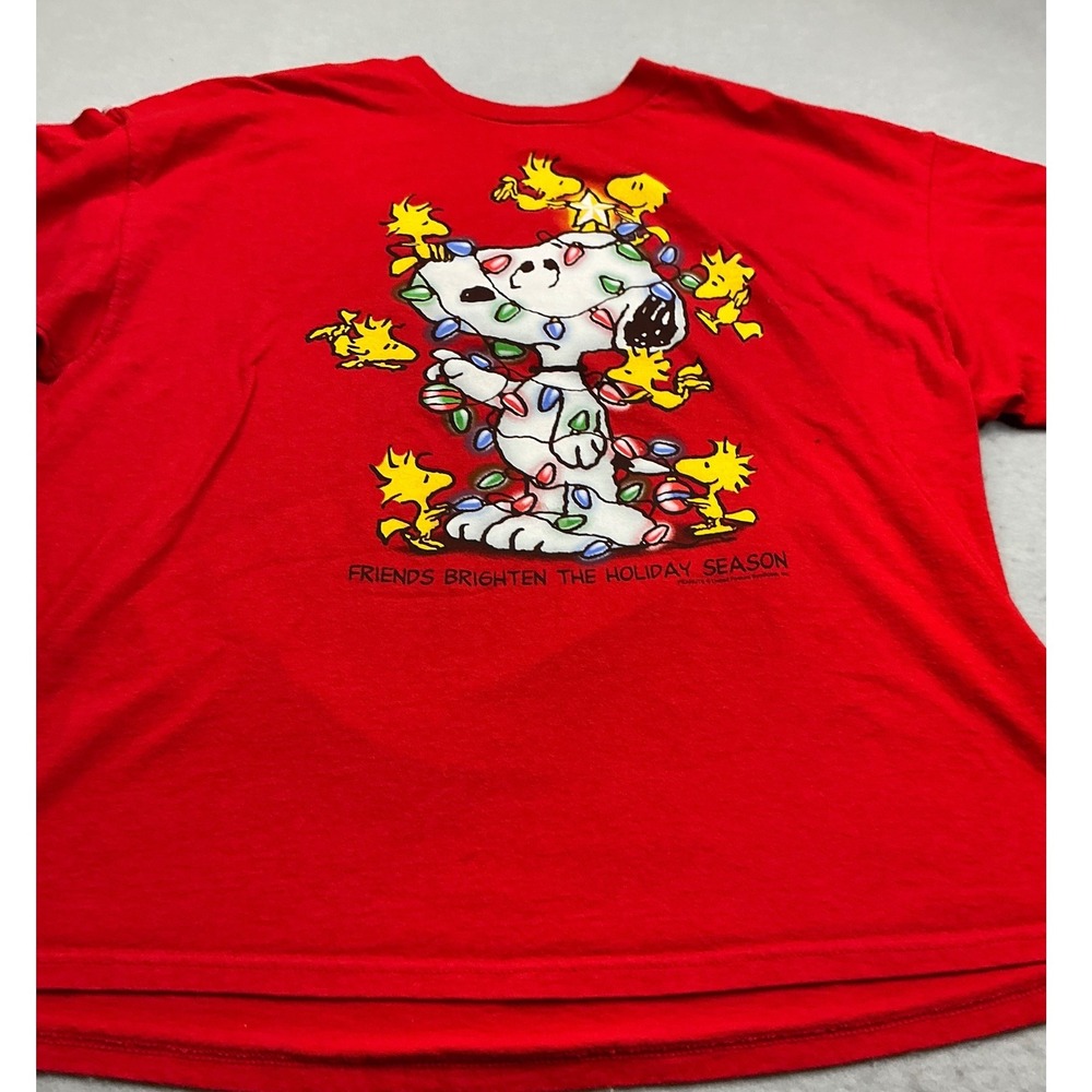 Peanuts Vintage Snoopy Christmas T-Shirt Friends Holiday Lights Red XL